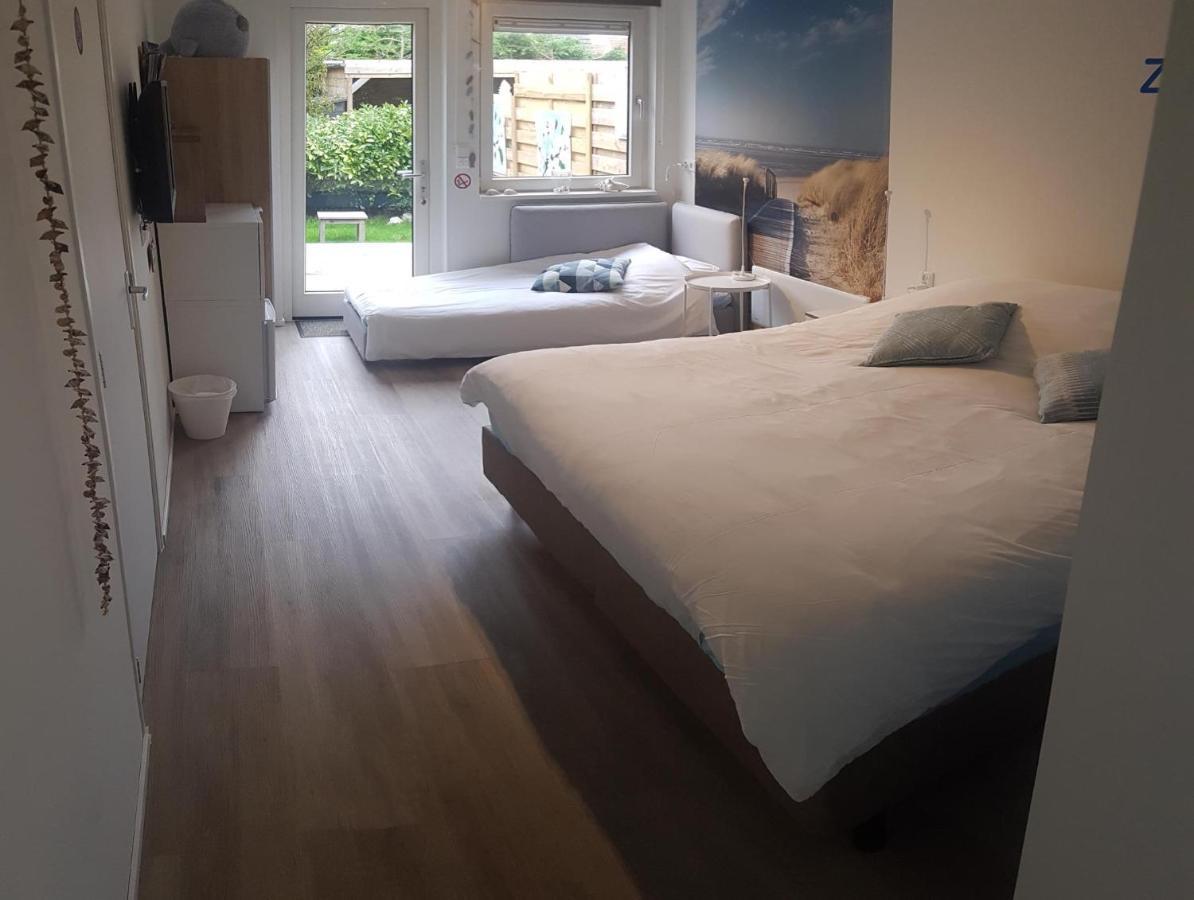 デ・コーフ Duin En Zee Texel Bed & Breakfast エクステリア 写真